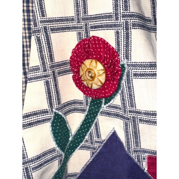 Handmade Quilted Cotton Vest With Appliqué House & Flowers Design Button Closure - Picture 6 of 8
